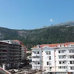 Nataliia Twister Apartment